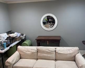 Furniture / Sofa Hide-a-Bed