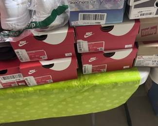 New Never Worn Shoes - Nike