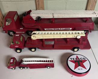 Vintage Fire Trucks / Texaco Tin