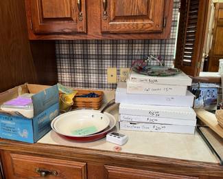 pyrex, skillets, glass plates