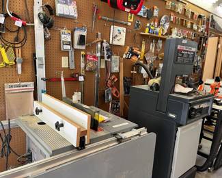more major woodworking tools