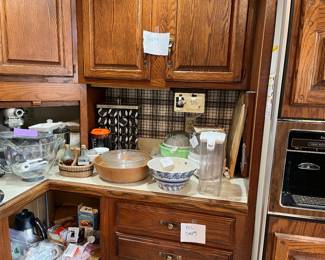 under counter can opener, dishes