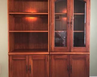002 Hooker Furniture Cherry Lighted Twopiece Curio Cabinet