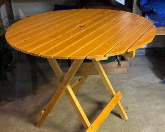 355 foldingroundwoodpatiotable