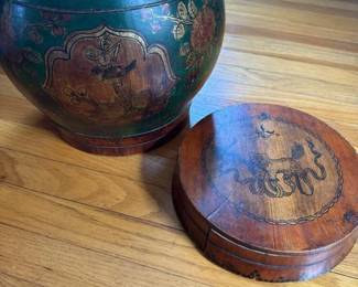 165 handpaintedwoodenjarwithlid