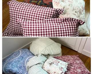220 linenlotwithassortedpillows