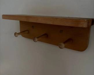 286 wallmountedsolidwoodcoatrack3pegs