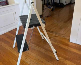 288 easyreachfolding2stepladdersteelf