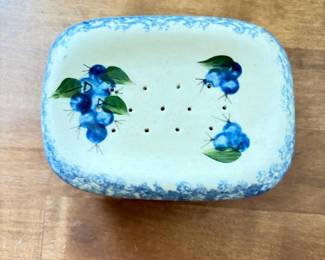 267 handpaintedceramicsoapdishwithblue