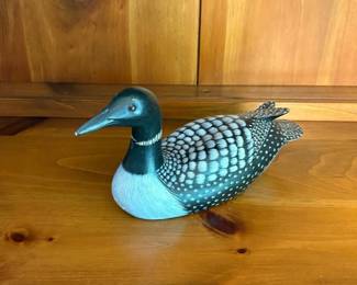 107 carvedwoodencommonloondecorativedec