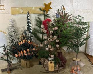 209 lotofminiaturedecorativechristmastr