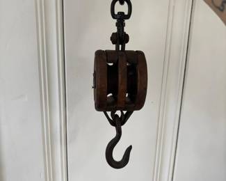 306 vintagedoublesheavewoodenpulleybloc