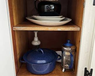 413 assortedkitchenwareenamelpotfrenchp