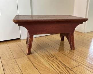 076 rusticwoodenstool