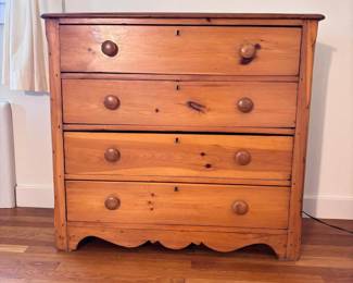 177 vintagewoodendresserwithpinandcove