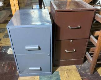432 pairof2drawermetalfilingcabinetsb