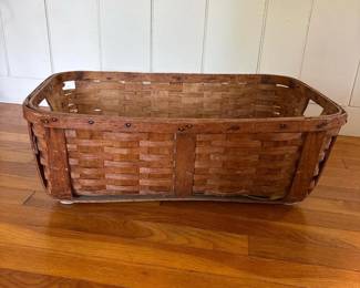 127 largerectangularvintagewoodenutility