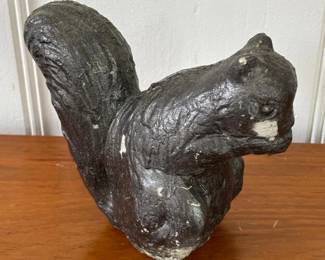 027 vintageconcretesquirrelgardenstatue