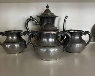 048 vanberghquadrupleplateteasetfloral