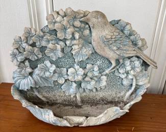 329 resinwallmountedceramicplanterwith