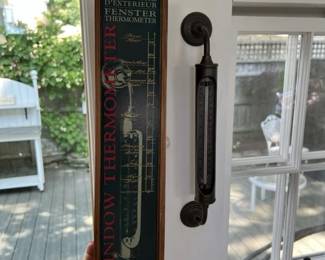 087 authenticmodelswindowthermometer