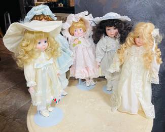 Vintage dolls