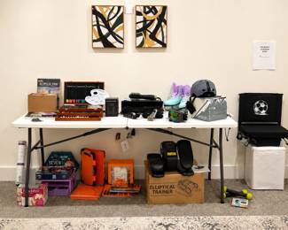 Seasonal items, Roller Blades, Ski/Snowboard Helmet+Goggles, Art