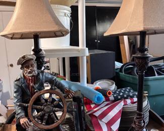 Lamps, Home/camp decor, etc.