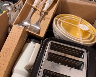Rae Dunn and Small Appliances