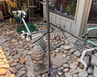 Metal plant stands