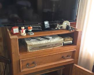 Solid TV stand