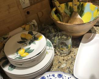 Vintage Royal Norfolk Lemon