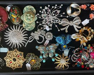 Pins 