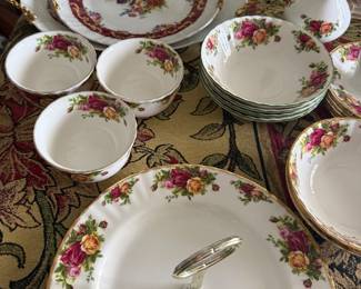 Royal Albert 