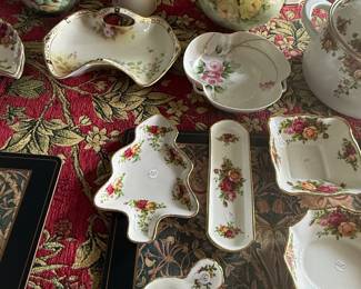 Royal Albert 