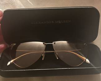 McQueen 
