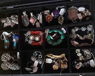 Some sterling silver pieces 