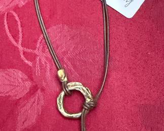 Israeli necklace 