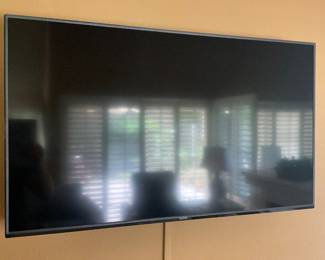 Flatscreen TV