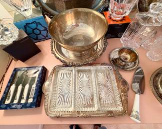 Silverplate items.