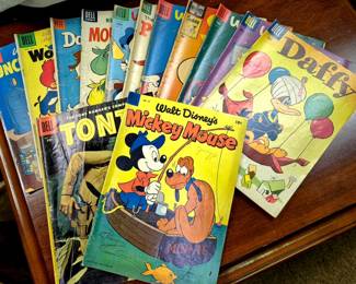 30+ vintage comic books