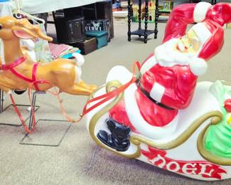 Christmas in July!! 3 pcs. vintage "Empire Plastic Co."" blow mold Santa w/ 2 Reindeer!!Great Colors!!