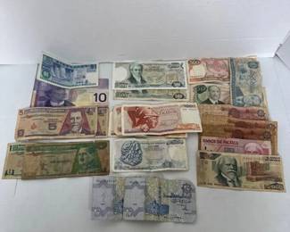 Vintage Foreign Currency Lot