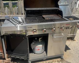Charbroil Grill
