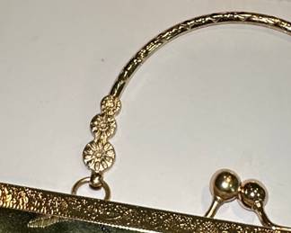 Dragonfly Embroidered Kiss Lock Evening Bag Style