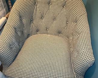 Houndstooth Barrel Chair