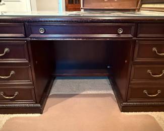 Wynwood Furniture Executive Desk