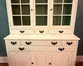 Willett Wildwood Cherry Hutch