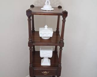 Pennsylvania House furniture Co 4 shelf stand with drawer