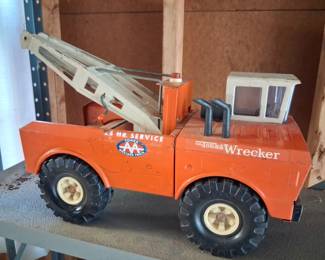 Rare Vintage Tonka Mighty AA wrecker truck